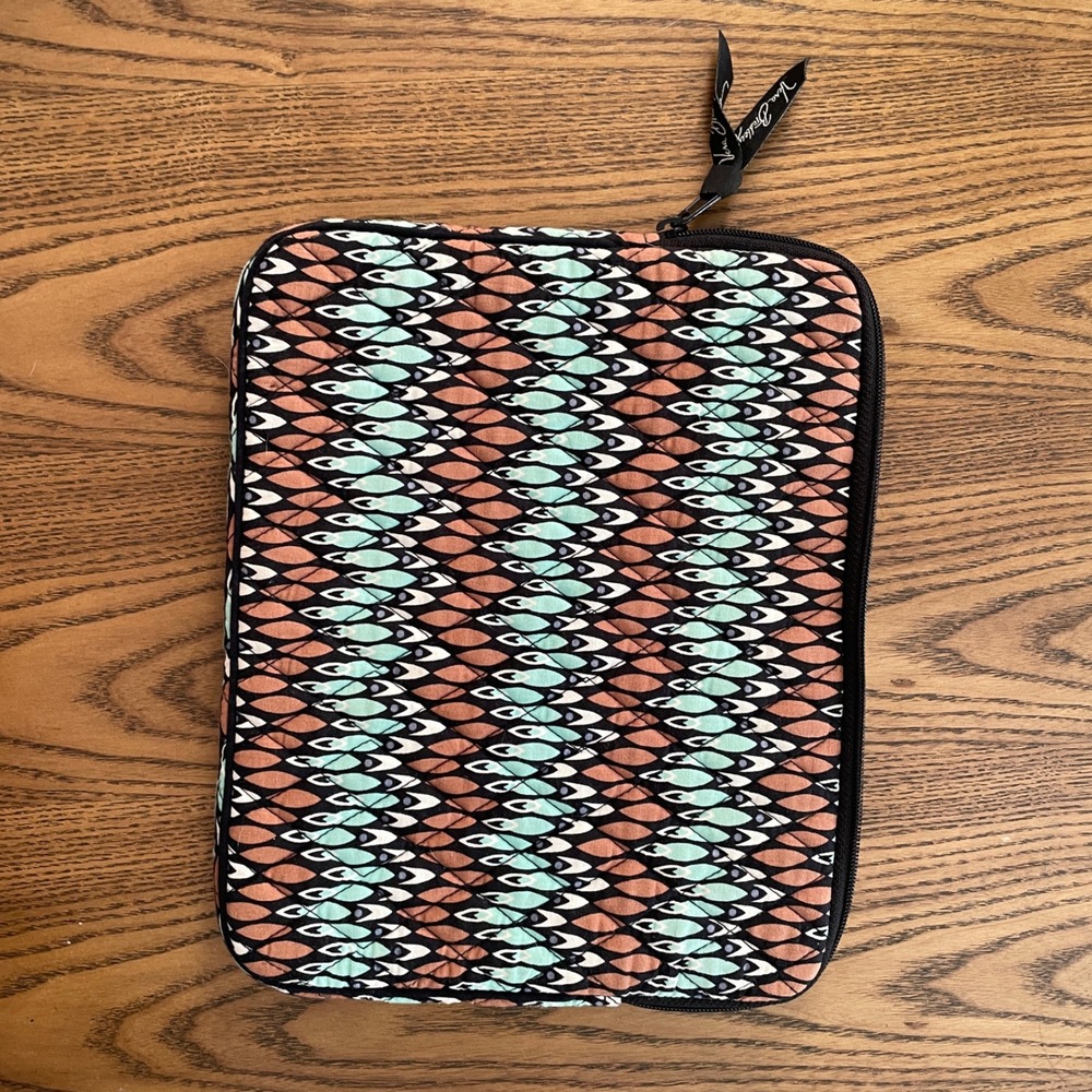 Vera Bradley Ziggy Zinnia Quilted Laptop Tablet Sleeve Case Teal Orange Black